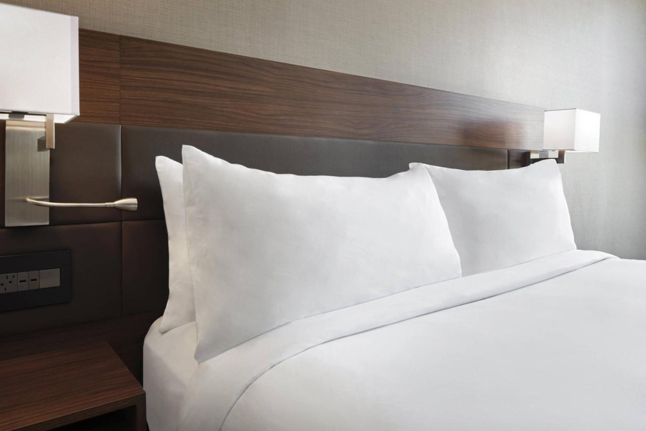 AC Hotel By Marriott Miami Dadeland Glenvar Heights Esterno foto